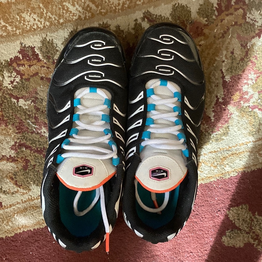 Women Nike sneakers